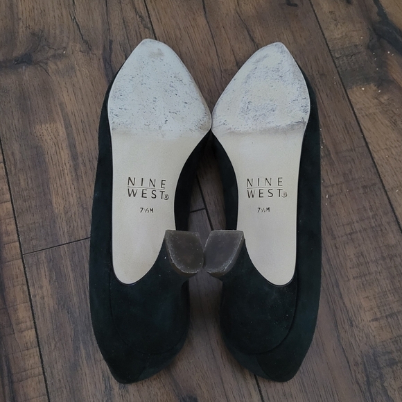 Vintage - Nine West Forest Green Heels - Picture 6 of 6